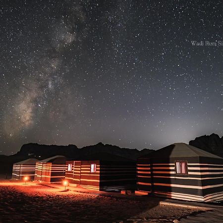 Wadi Rum Silk Road Camp Екстер'єр фото