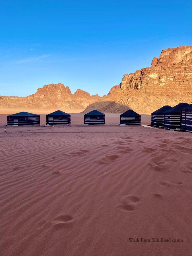 Wadi Rum Silk Road Camp Екстер'єр фото