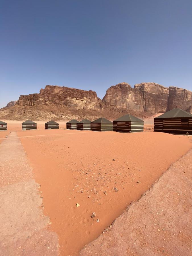 Wadi Rum Silk Road Camp Екстер'єр фото