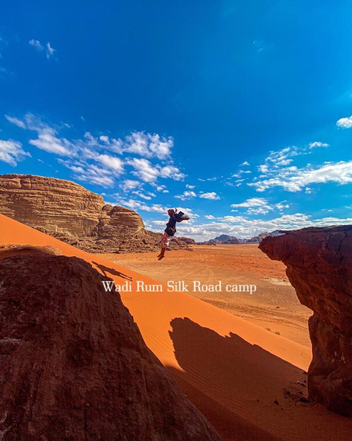 Wadi Rum Silk Road Camp Екстер'єр фото