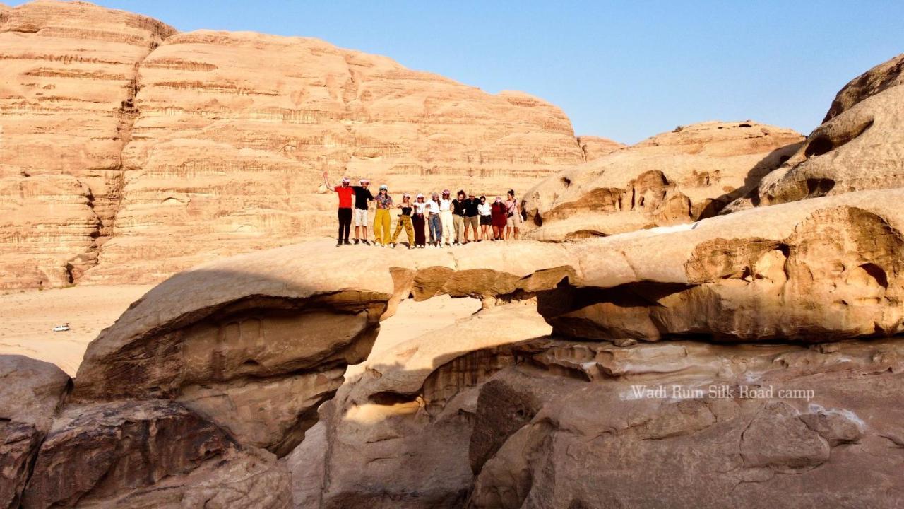 Wadi Rum Silk Road Camp Екстер'єр фото