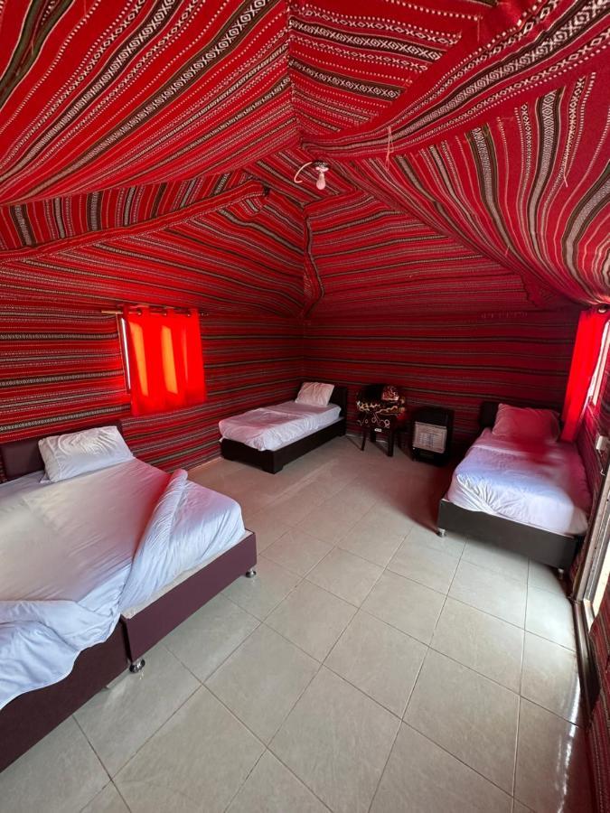 Wadi Rum Silk Road Camp Екстер'єр фото
