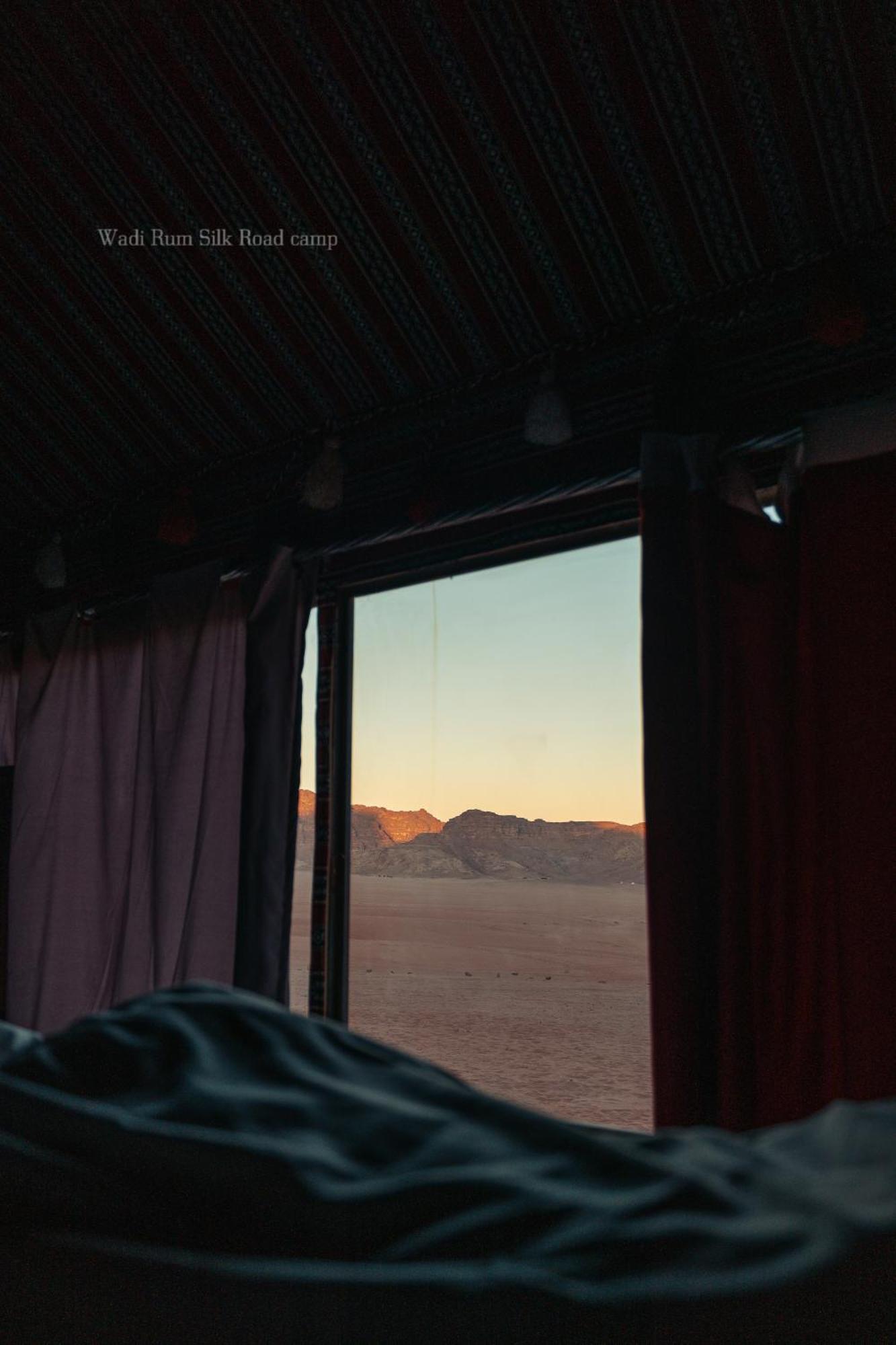 Wadi Rum Silk Road Camp Екстер'єр фото